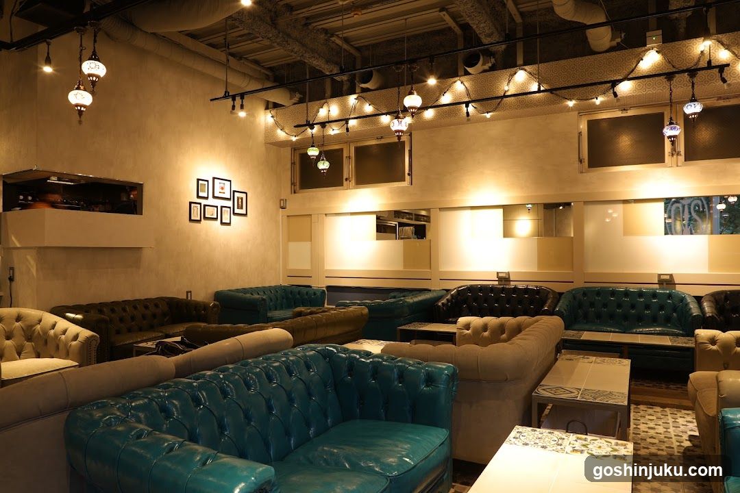 Shisha Cafe & Bar C.STAND Shinjuku 3-chome