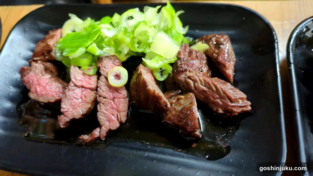 Sliced Steak with Scallions
