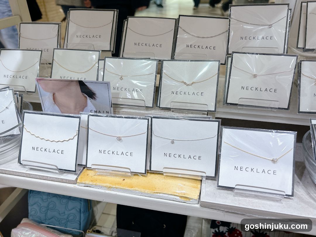 Necklace Display