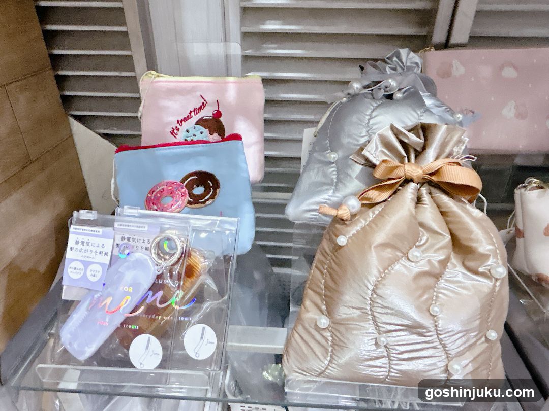 Cute Accessories Display