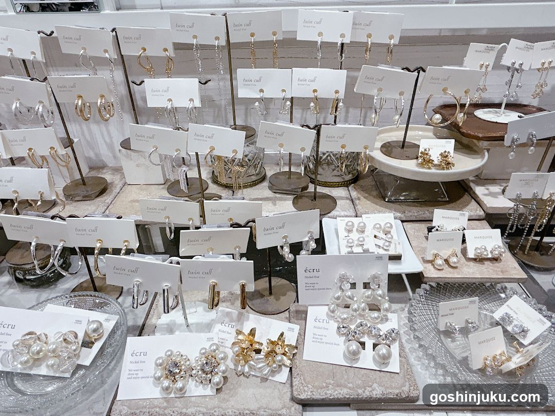 Earring Display