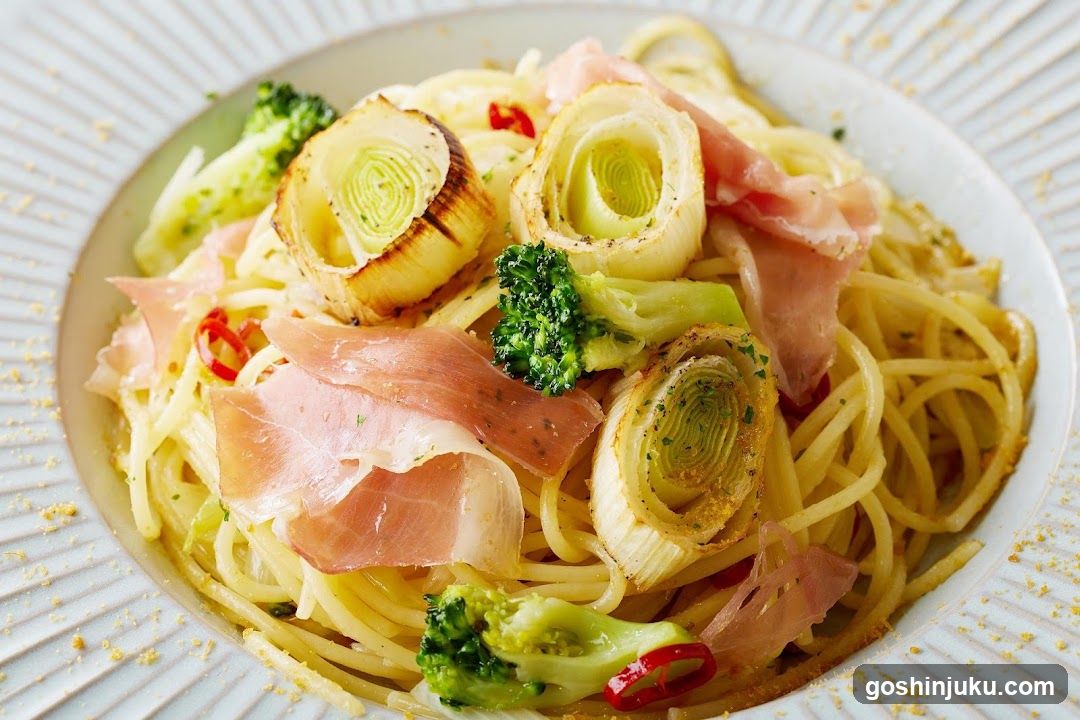 Pasta with Leeks and Prosciutto