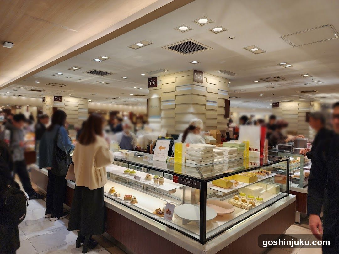Dessert Display Counter in Food Court