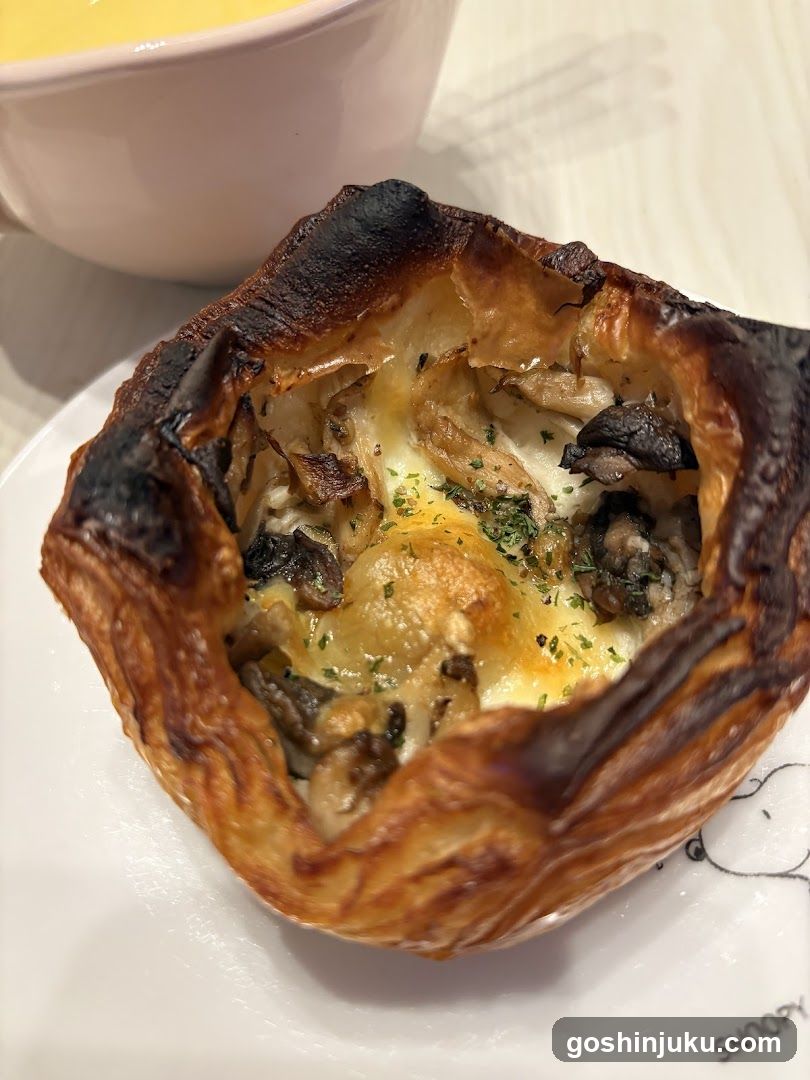 Baked Mushroom Tart with Egg