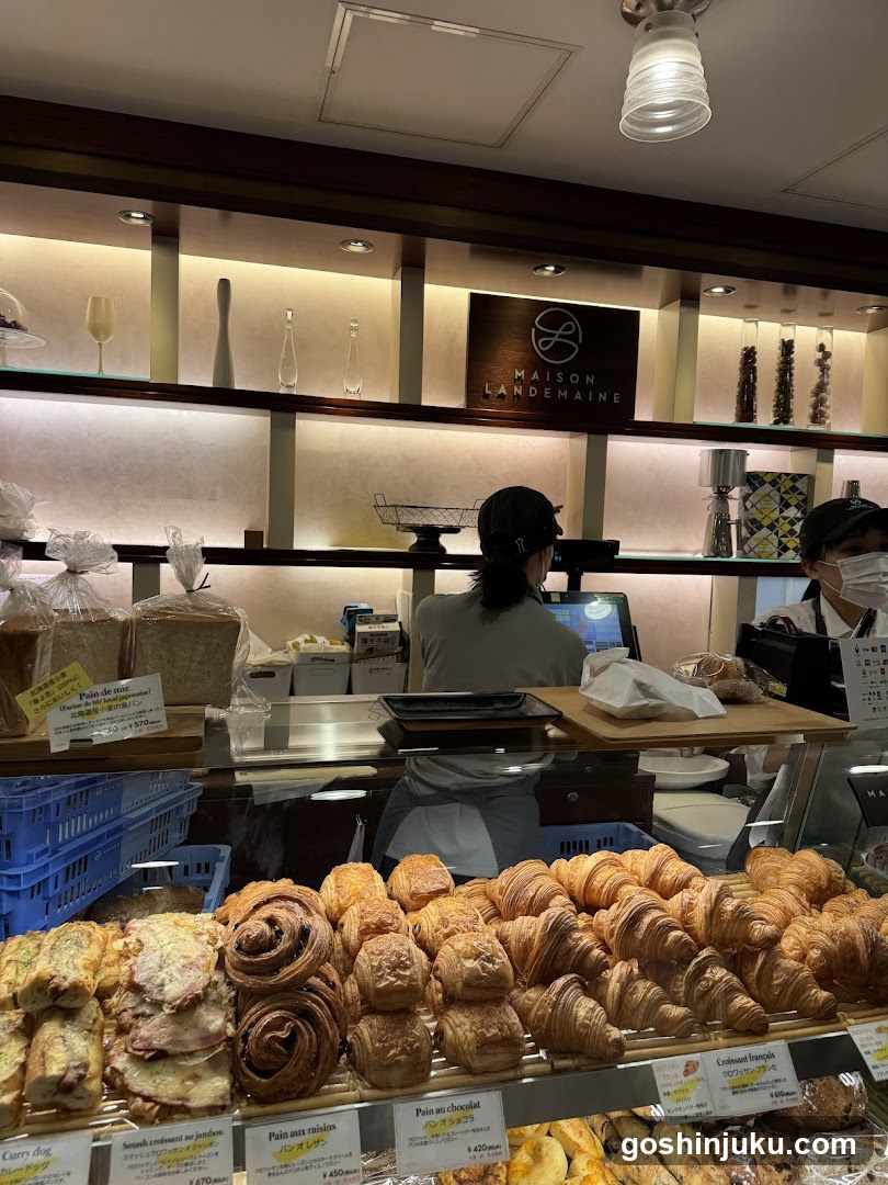 Bakery Interior Display