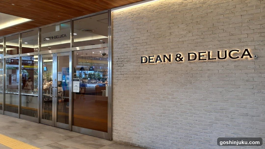 Dean & DeLuca Storefront