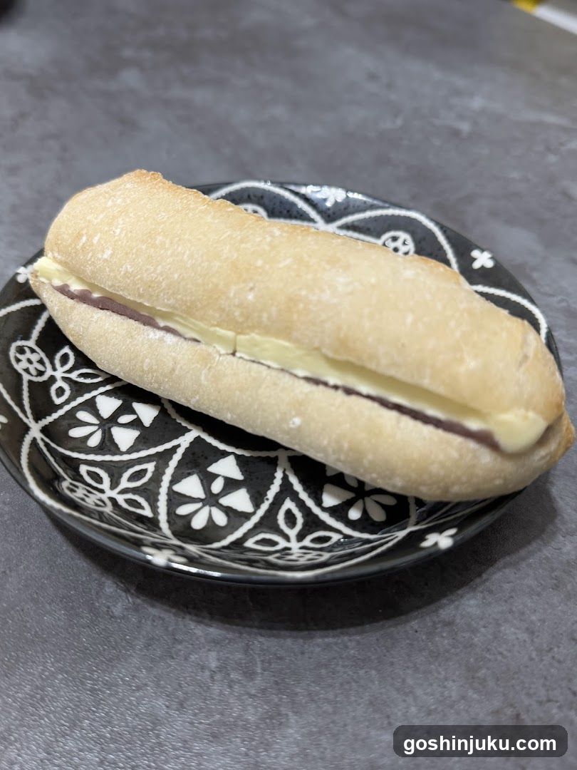 Sandwich on Patterned Plate