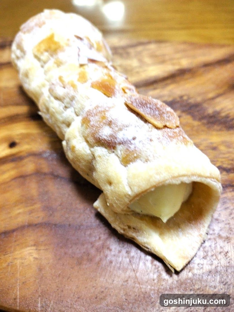 Almond Croissant