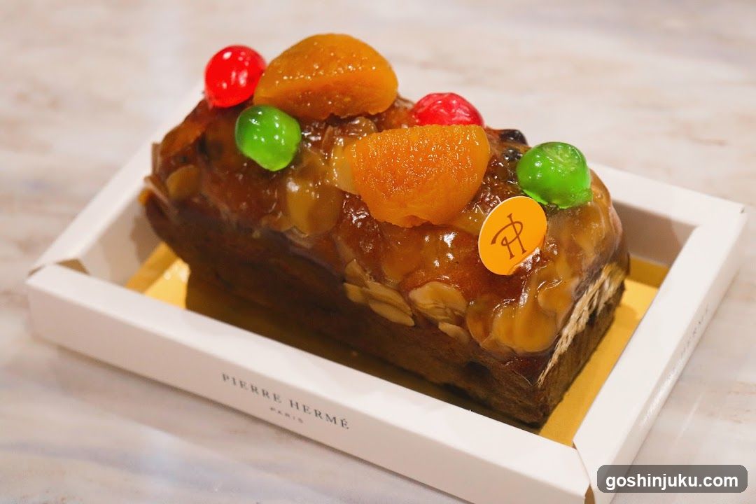 Pierre Hermé Cake