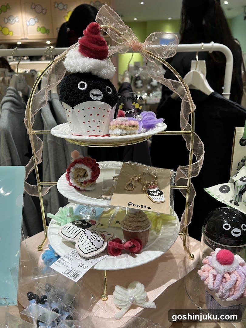 Pensta Merchandise Display