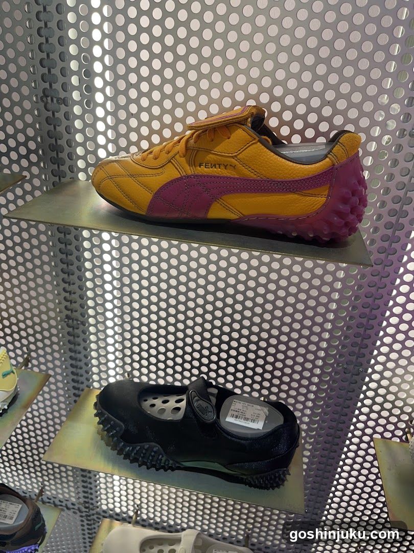 Shoe Display Shelf