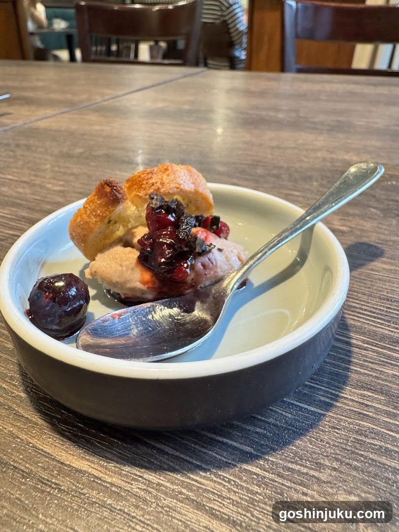 Dish with bread and jam
