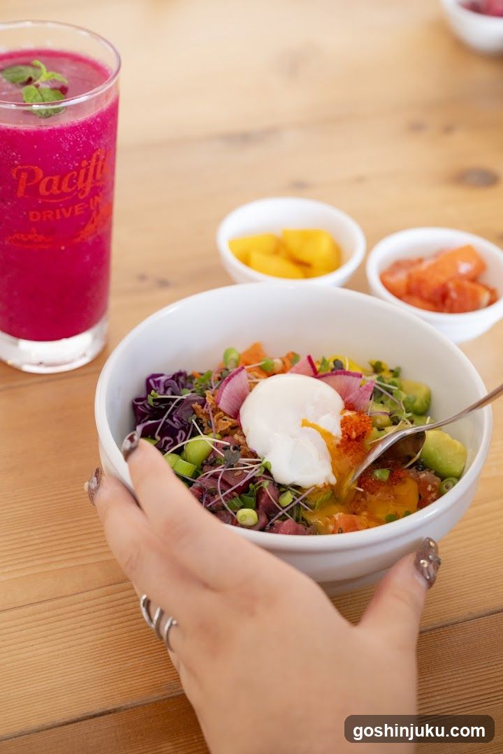 Bowl with Poached Egg and Smoothie