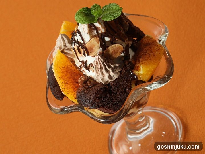 Chocolate Dessert with Mint and Fruit