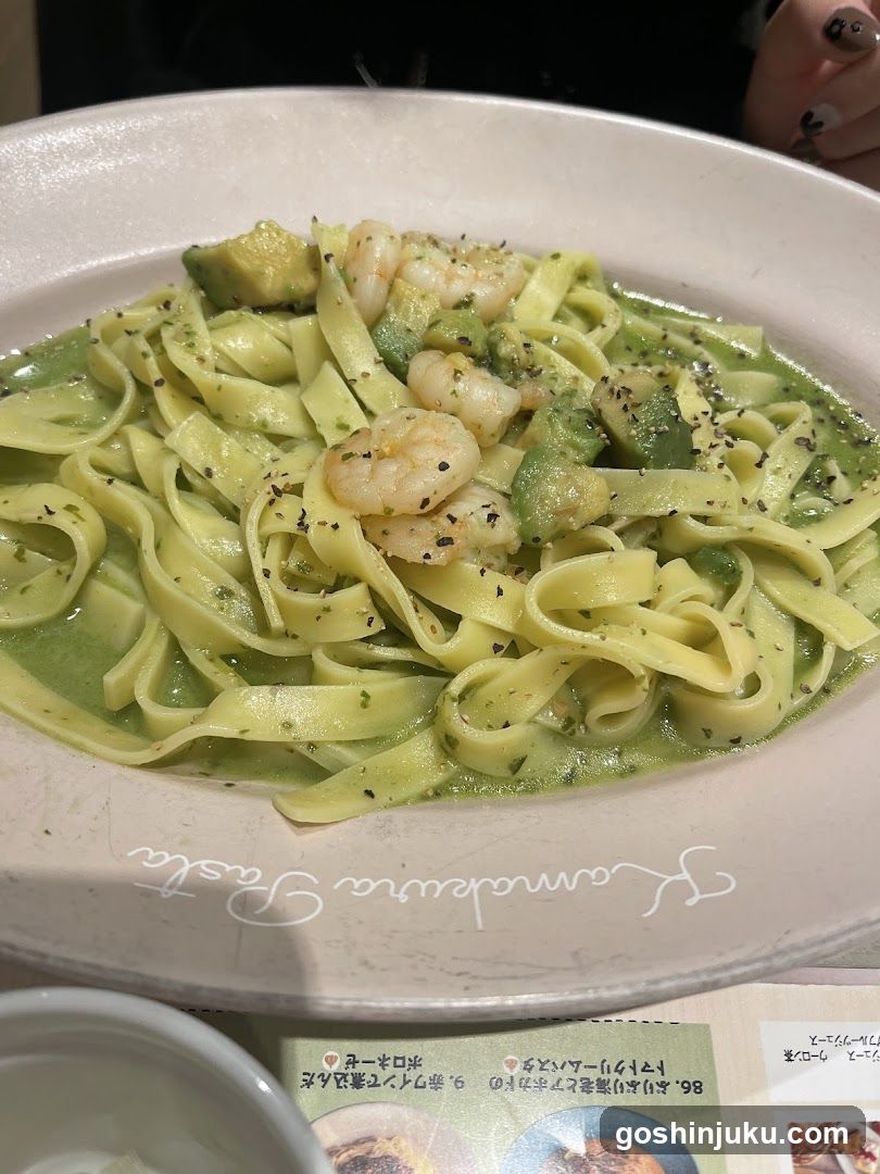 Pasta Dish with Shrimp and Avocado