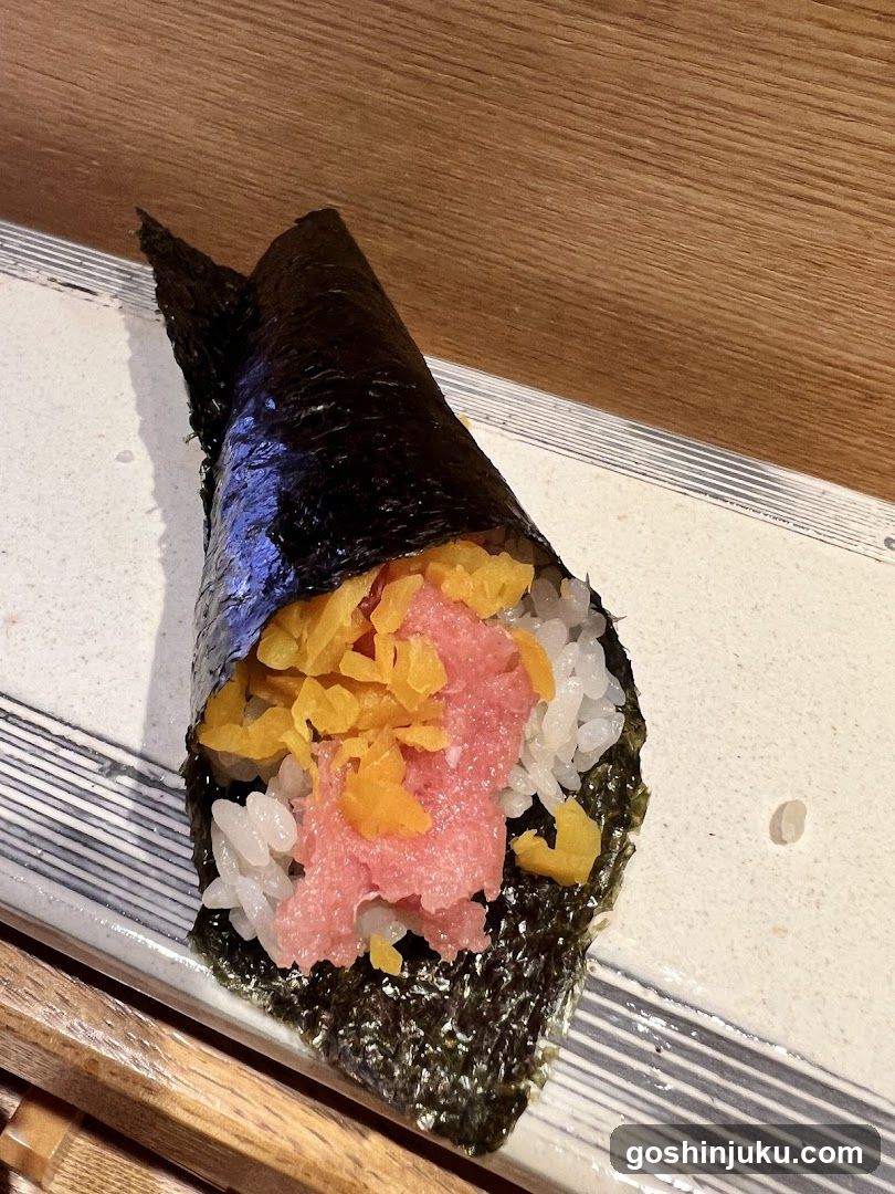 Hakusui Sushi Roll