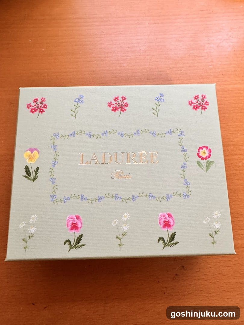 Ladurée Paris Gift Box