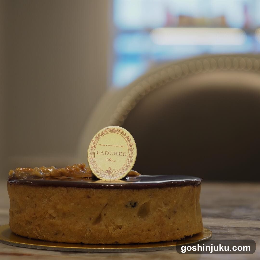 Ladurée Cake