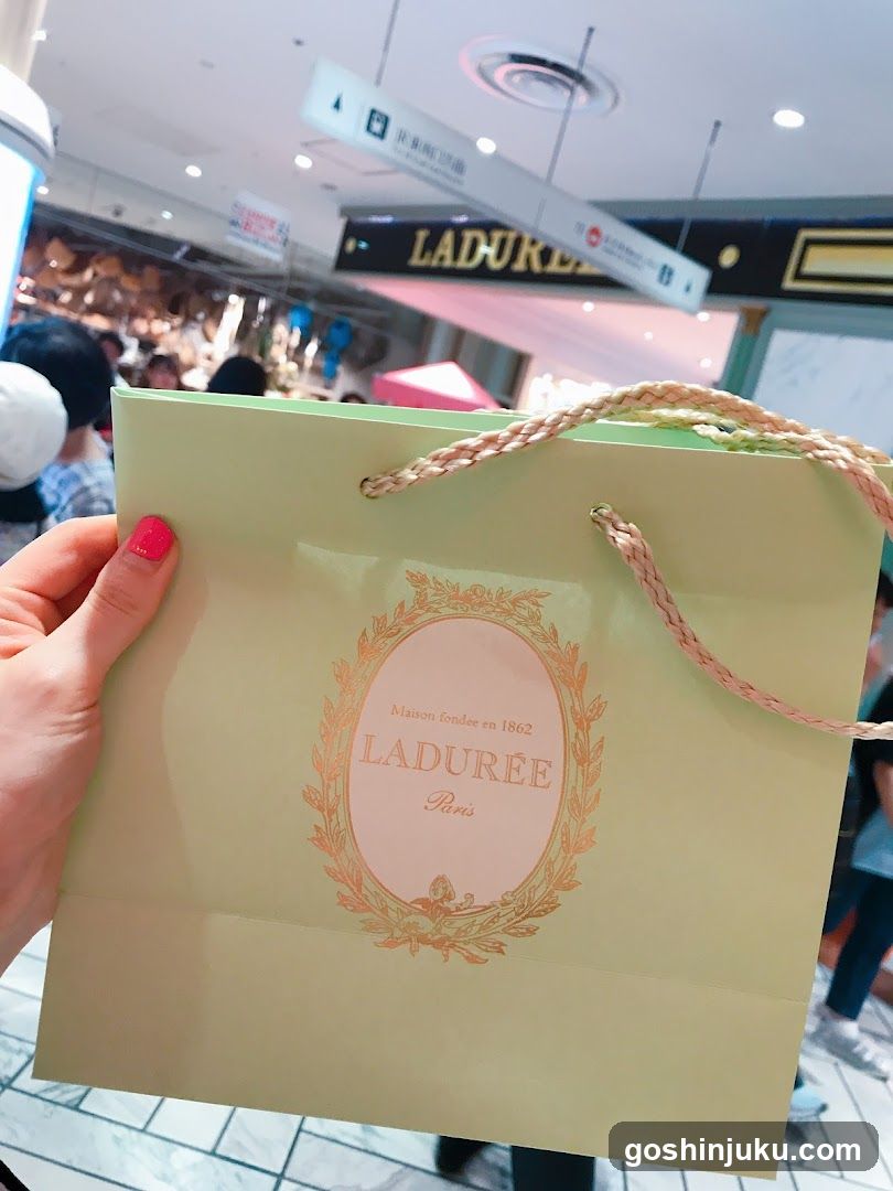 Ladurée Shopping Bag