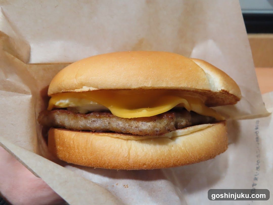 Cheeseburger with Egg