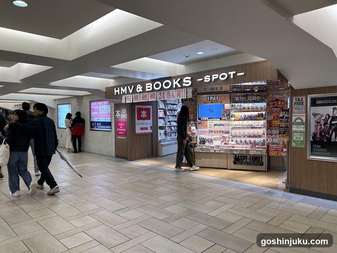 HMV & BOOKS -SPOT- Store Interior