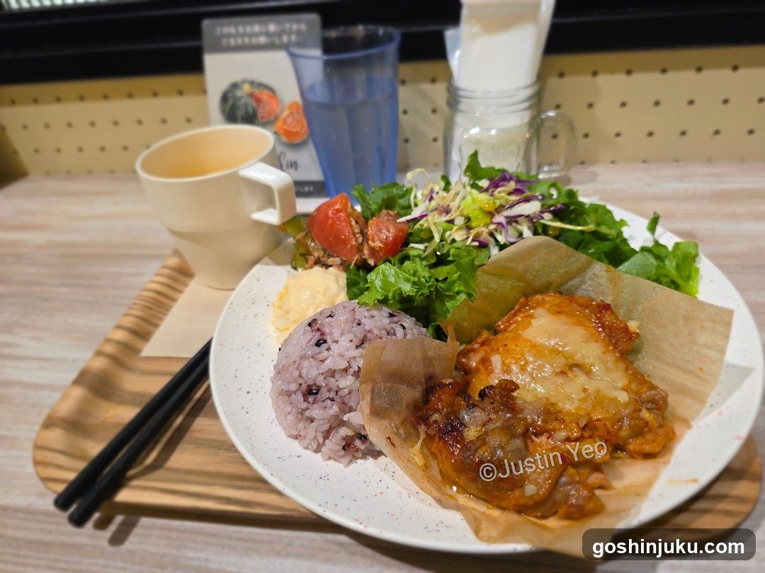 D.I.Y. Salad & Delicatessen