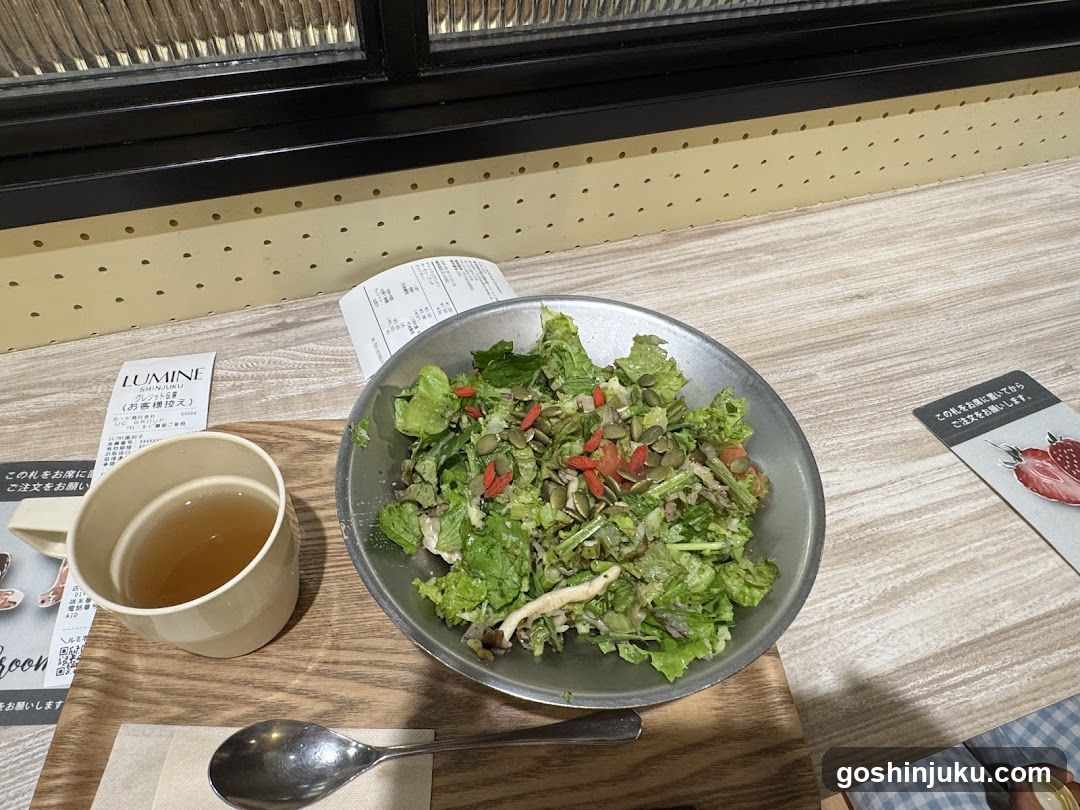 D.I.Y. Salad & Delicatessen
