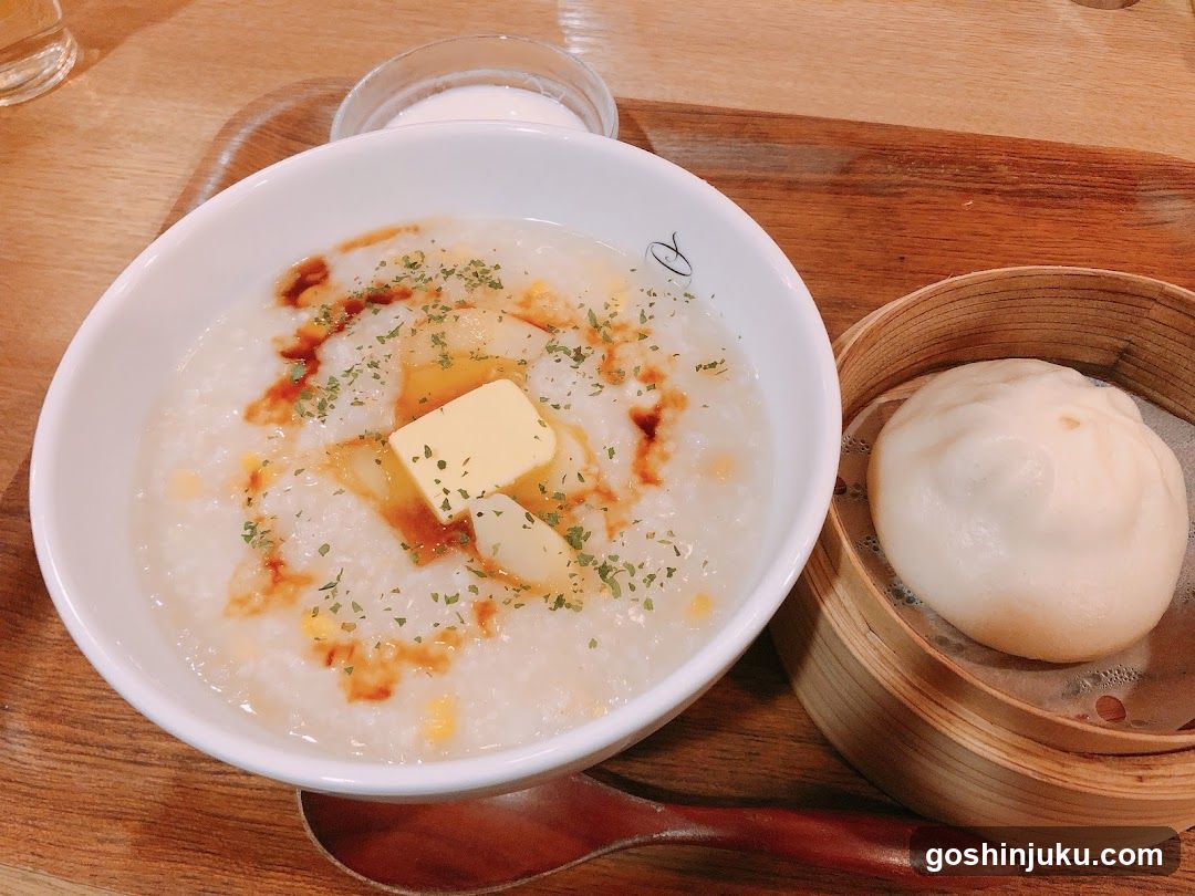 Breakfast Bowl with Bun