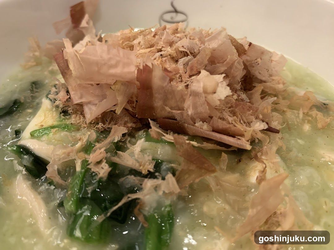 Dish with Nori and Greens