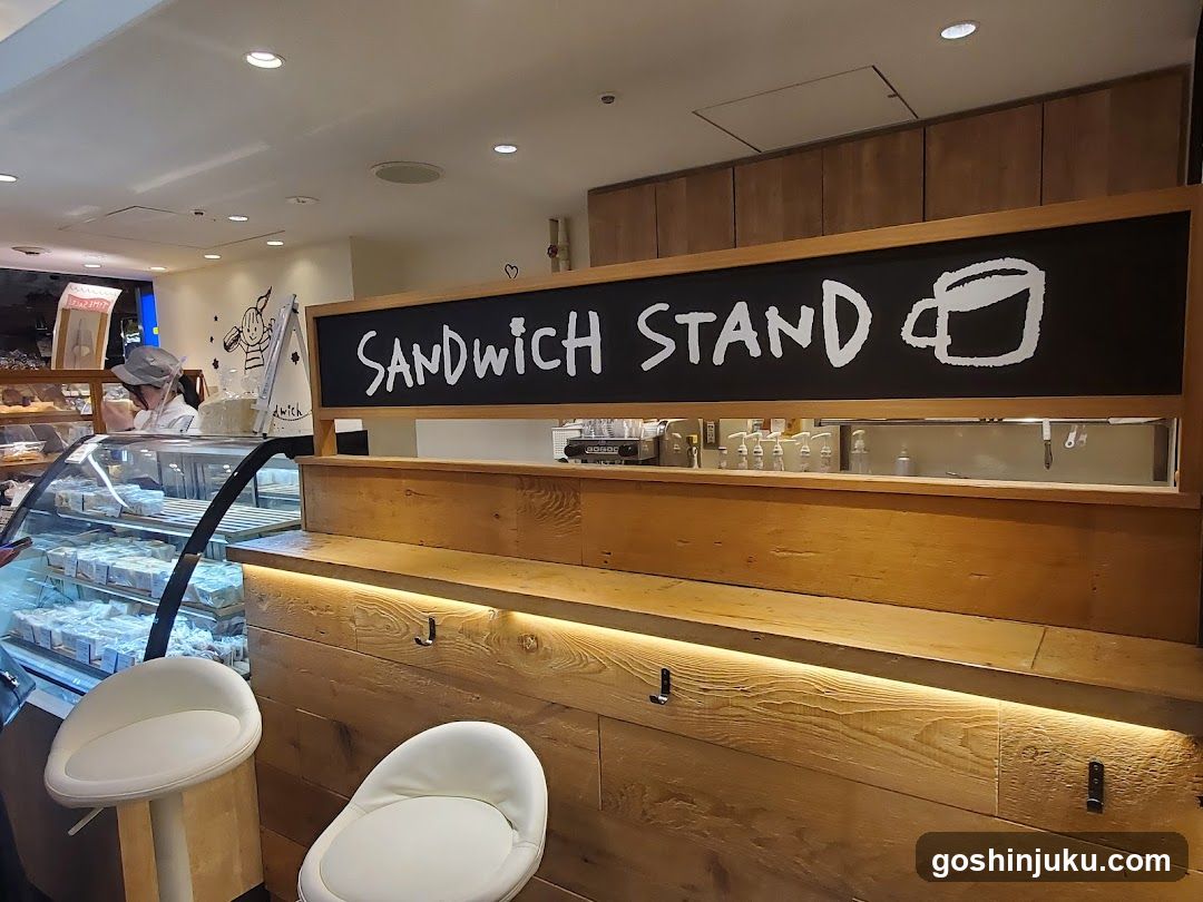Sandwich Stand Interior