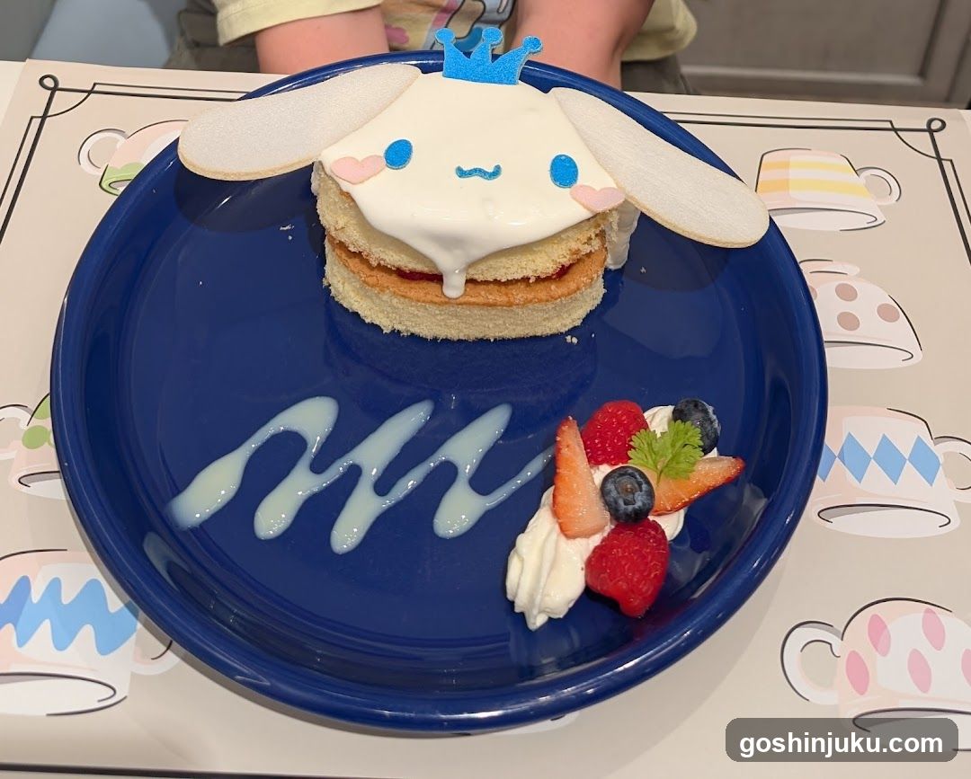 Cinnamoroll-themed dessert plate
