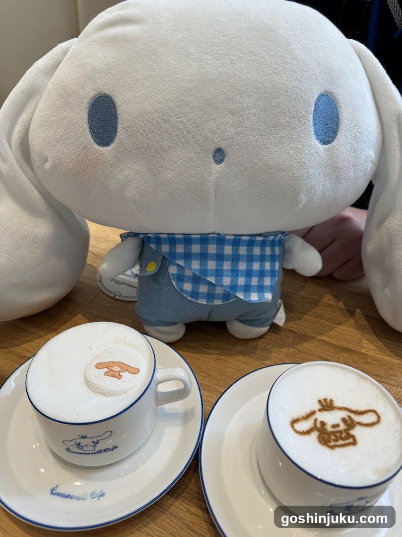 Cinnamoroll Latte Art and Plushie