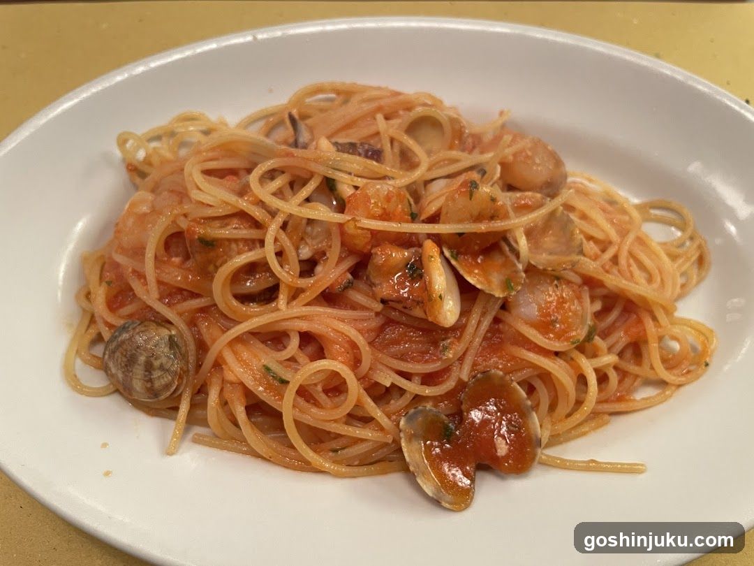 Spaghetti with Clams and Shrimp