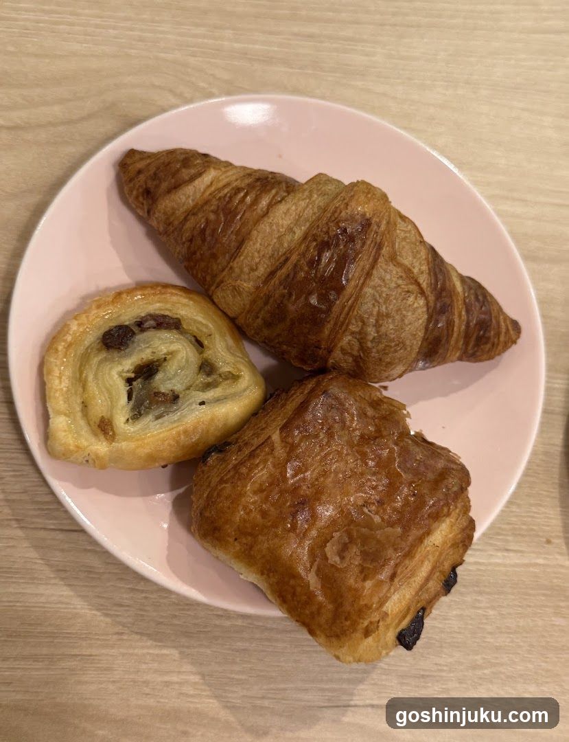 Pastries on a pink plate