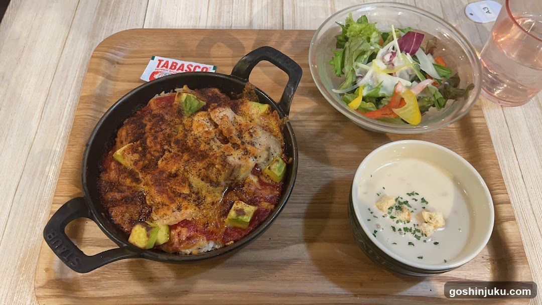 Dinner Set with Steak, Salad and Soup