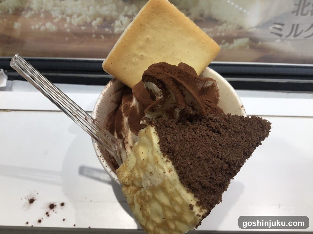 Tiramisu Dessert with Cookie