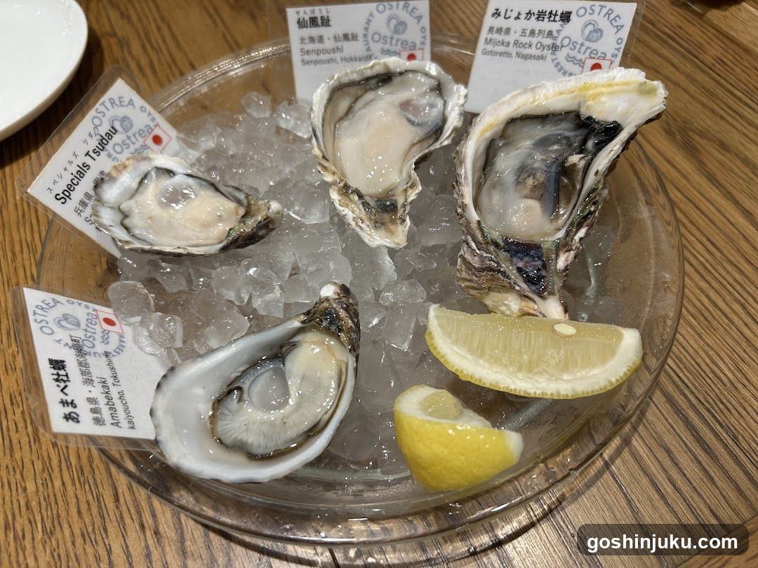 Oyster Platter with Ice and Lemon