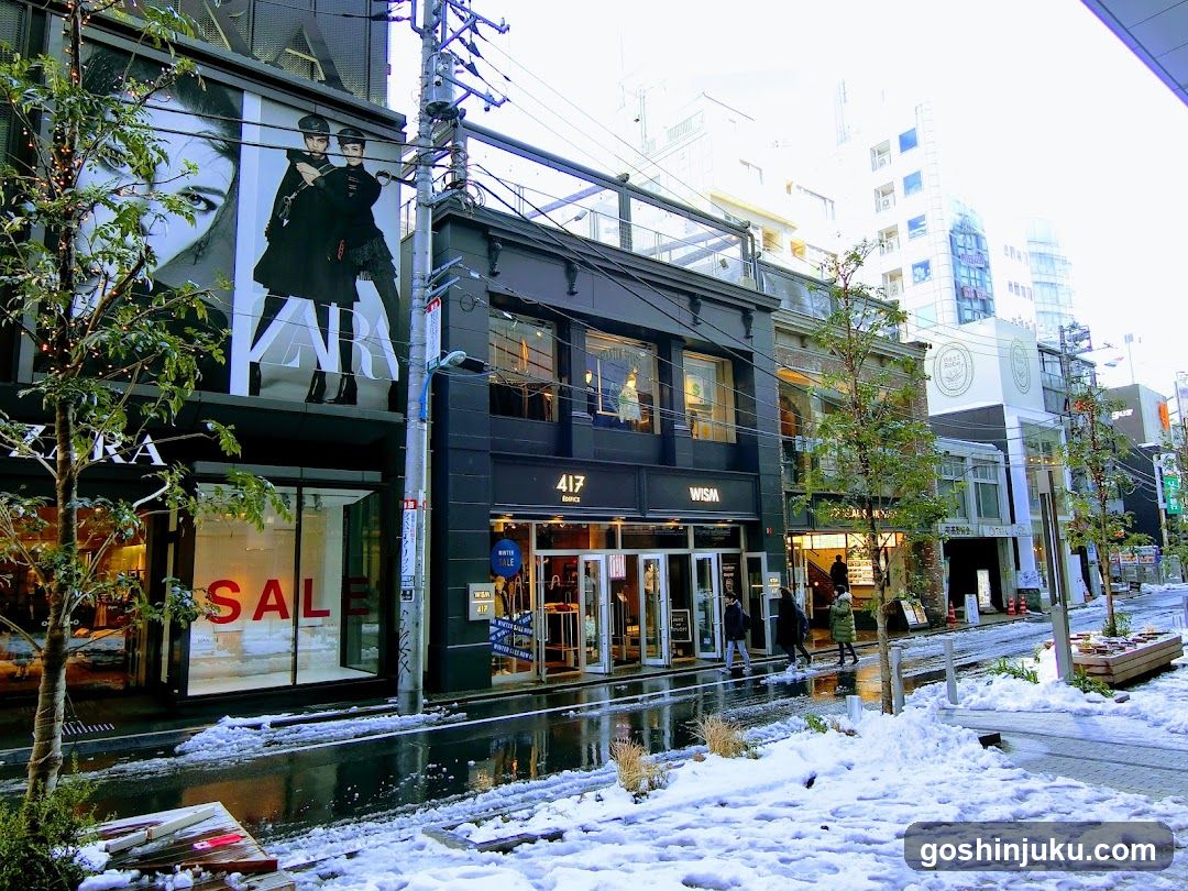 Zara Storefront in Winter