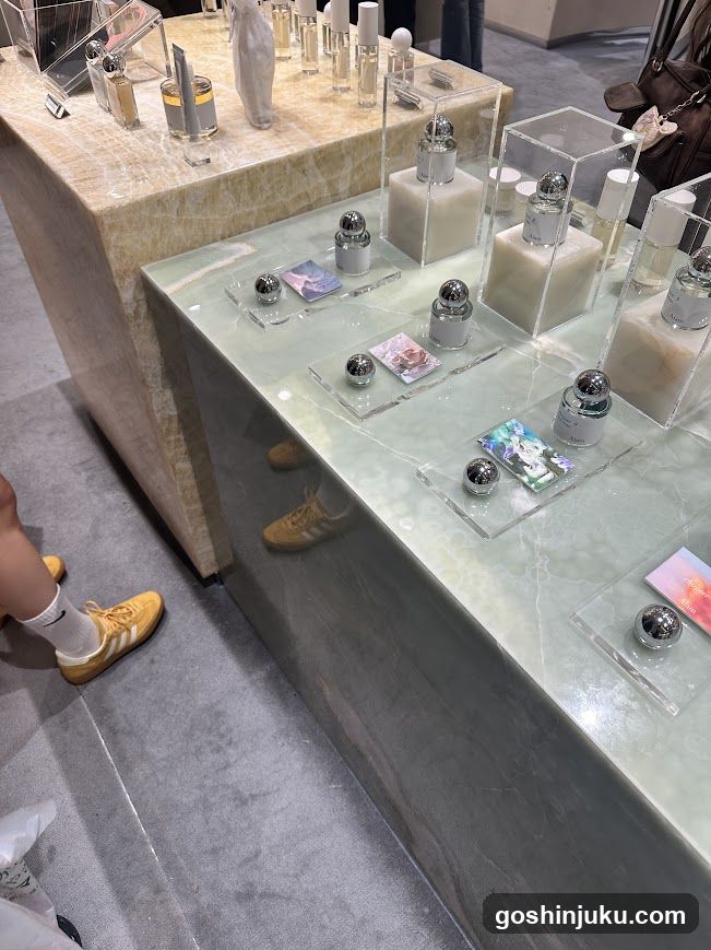 Perfume Display Counter