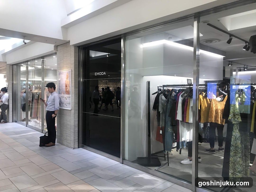 EMODA Storefront
