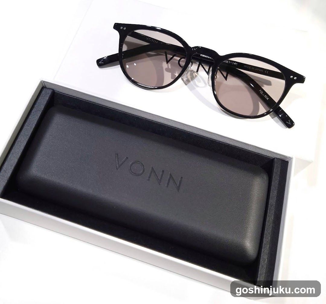 Vonn Sunglasses and Case