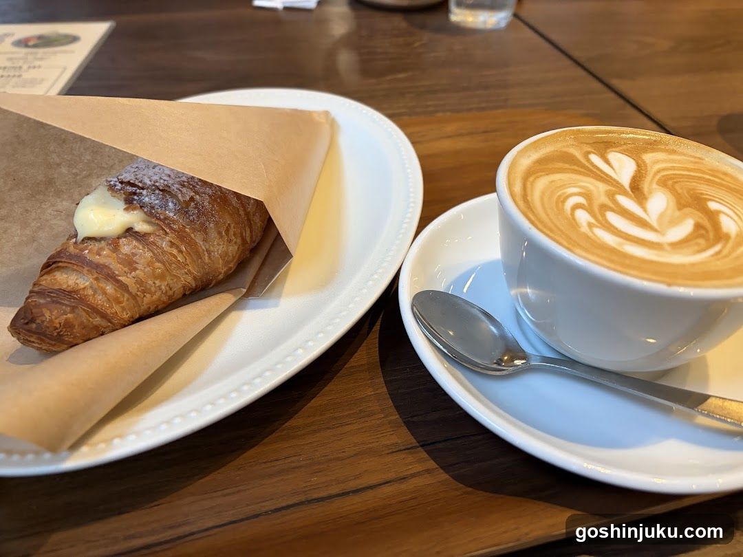 Croissant and Latte Art