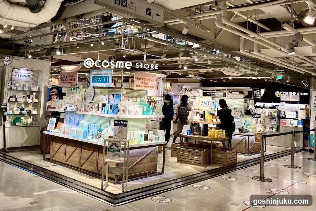 @cosme STORE interior view