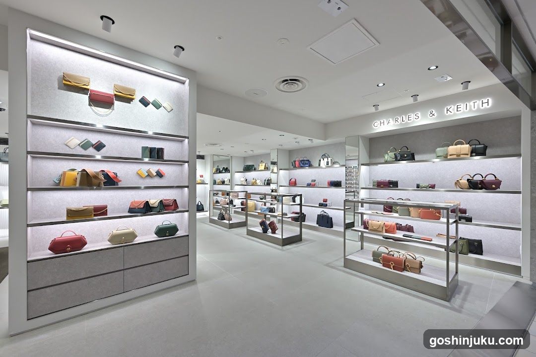 CHARLES & KEITH
