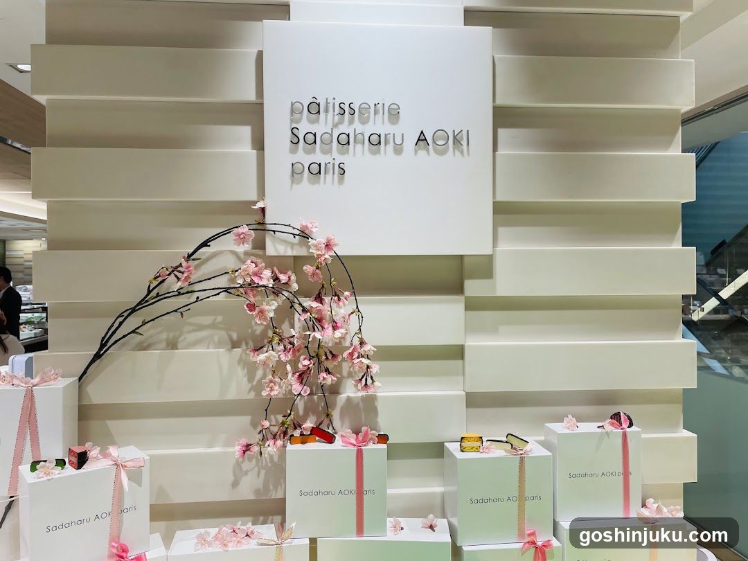 Patisserie Sadaharu AOKI Paris Display