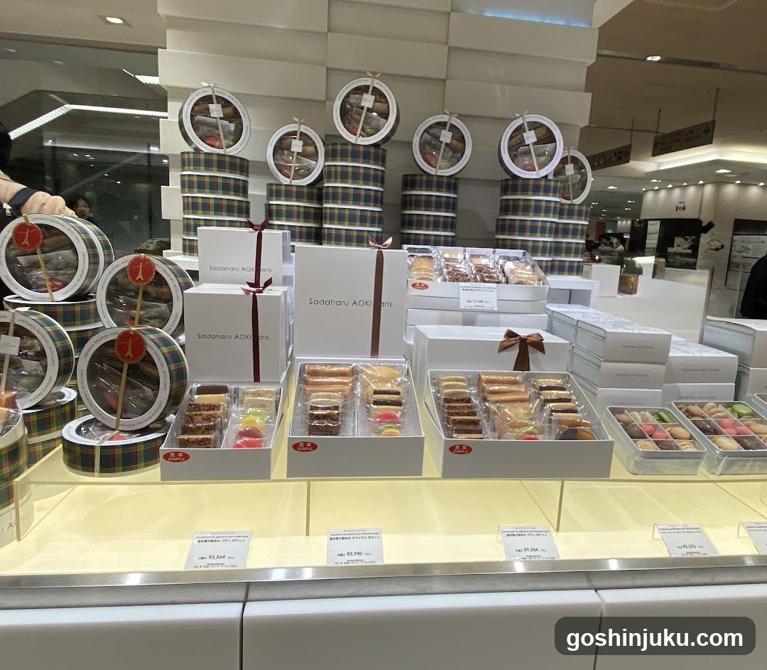 Sadanaru AOKI Pastries Display