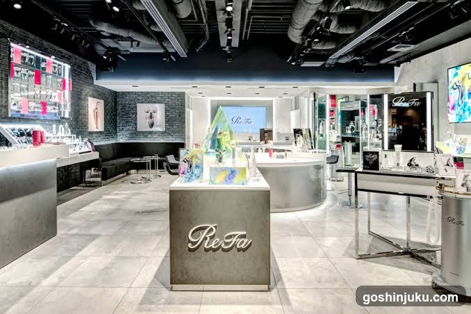ReFa Store Interior