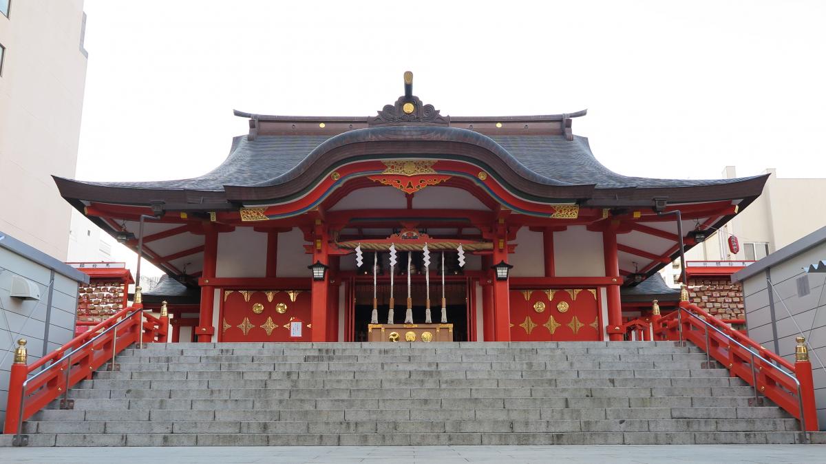 New Year Hatsumode at Hanazono Shrine